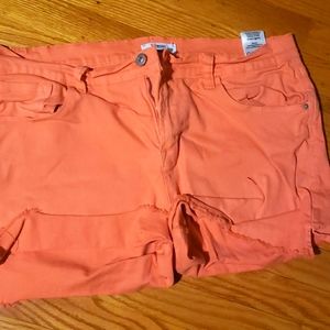 Coral shorts